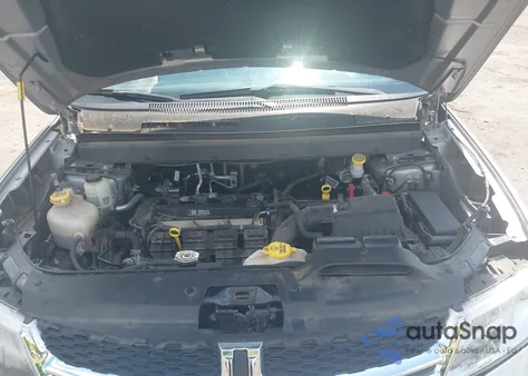 2020 Dodge Journey Se Value from USA, damaged, VIN 3C4PDCAB5LT279649